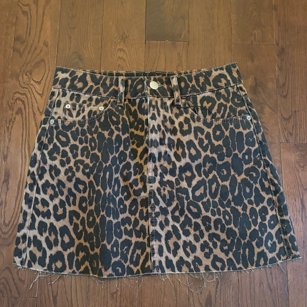 ZARA Leopard Denim Skirt